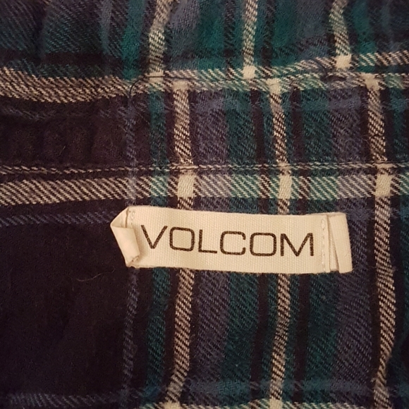 Plaid flannel - Picture 2 of 2